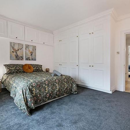 Knightsbridge Two Bed Apartment London Exteriör bild